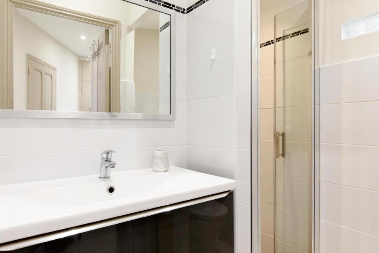Bright And Elegant Renovated Two Rooms - Near Suquet Cannes Exterior foto